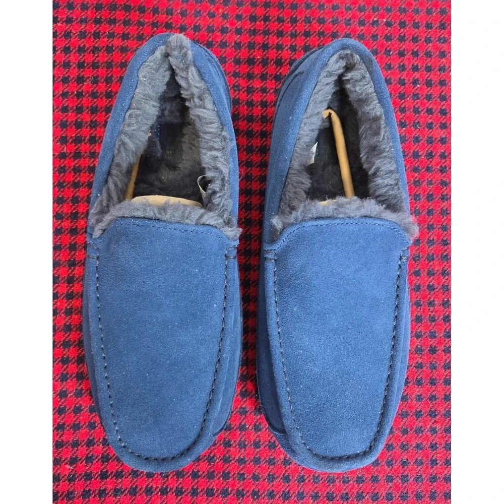 UGG Ascott Men's sz 10 Slipper Navy Blue Suede Moccasin NIB